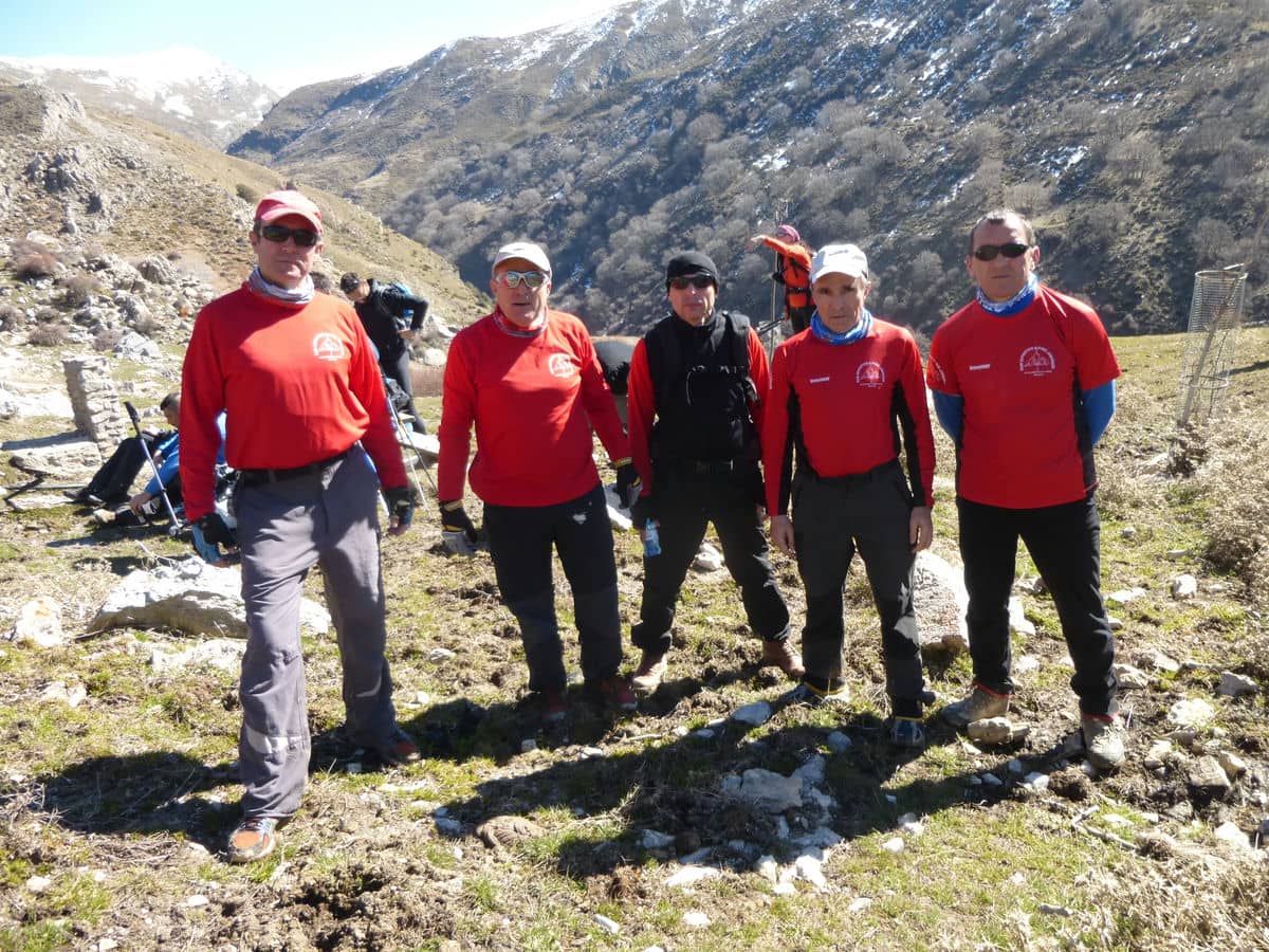 El Club Alpino Jarapalos compite en dos pruebas de Granada