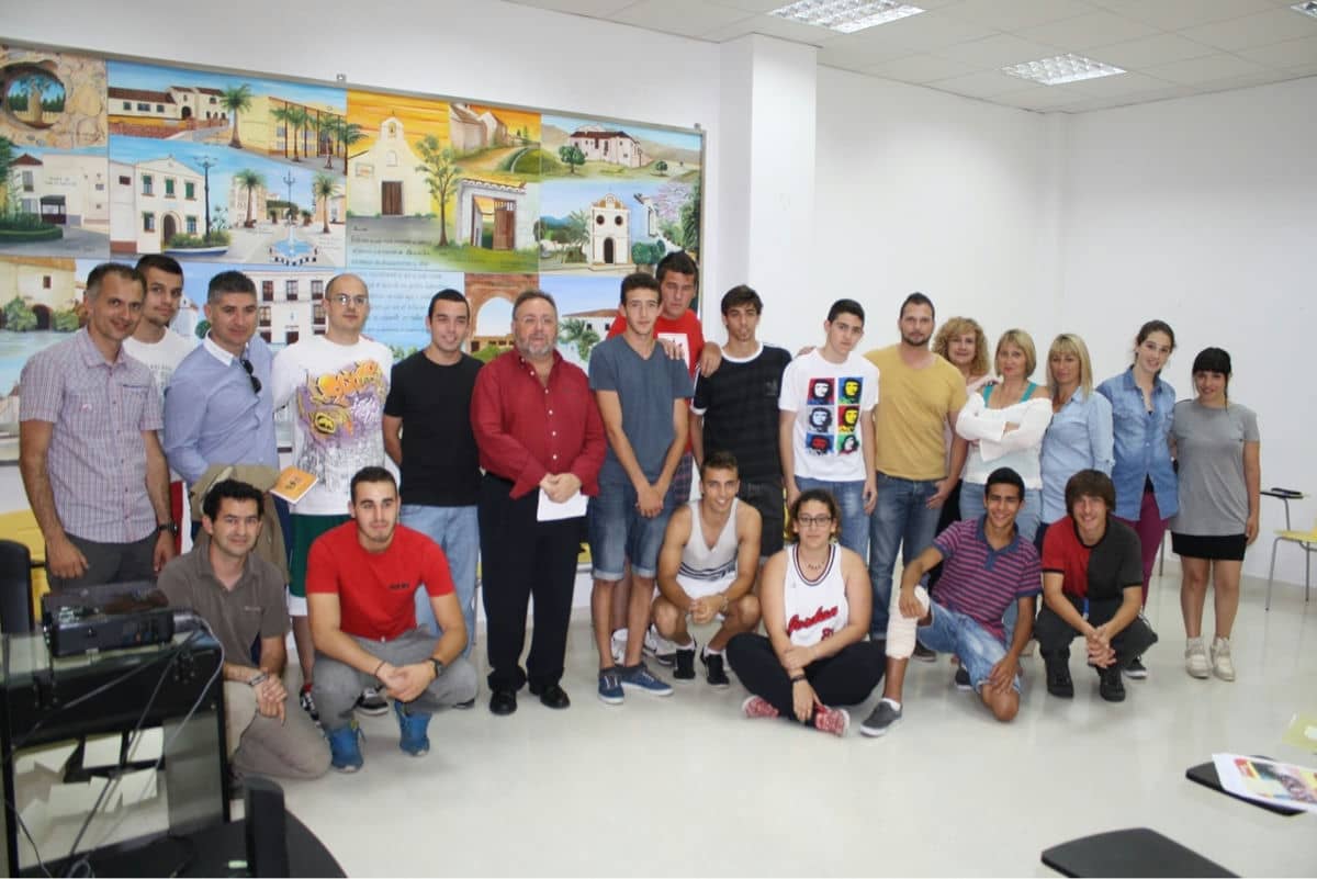 Una treintena de jóvenes completan un curso de mediador en Alhaurín de la Torre