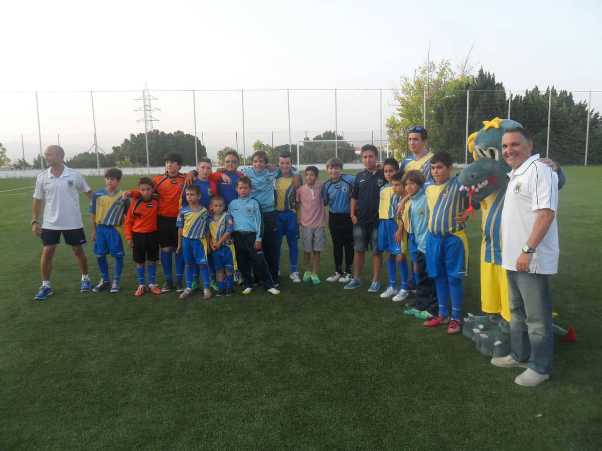 Partidos fútbol base fin de semana 08-06-14