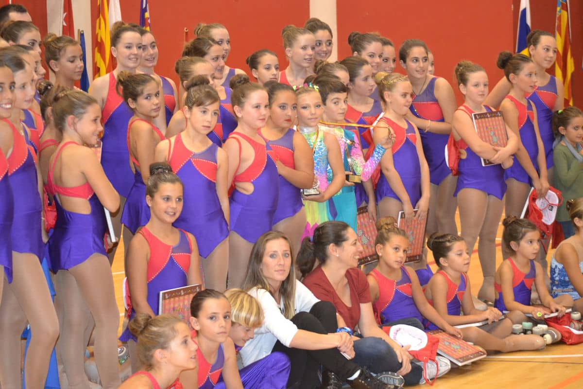 Comienza el curso de verano del patinaje artístico