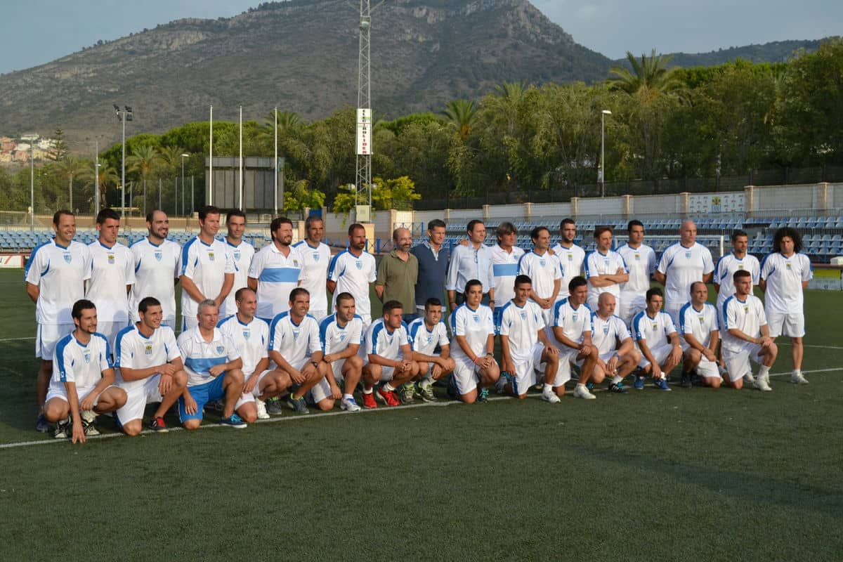 El Alhaurín de la Torre C. F. presenta a su equipo directivo y deportivo