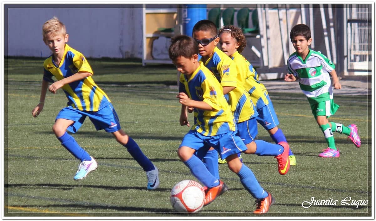 Triplete de los tres prebenjamines para despedir el año