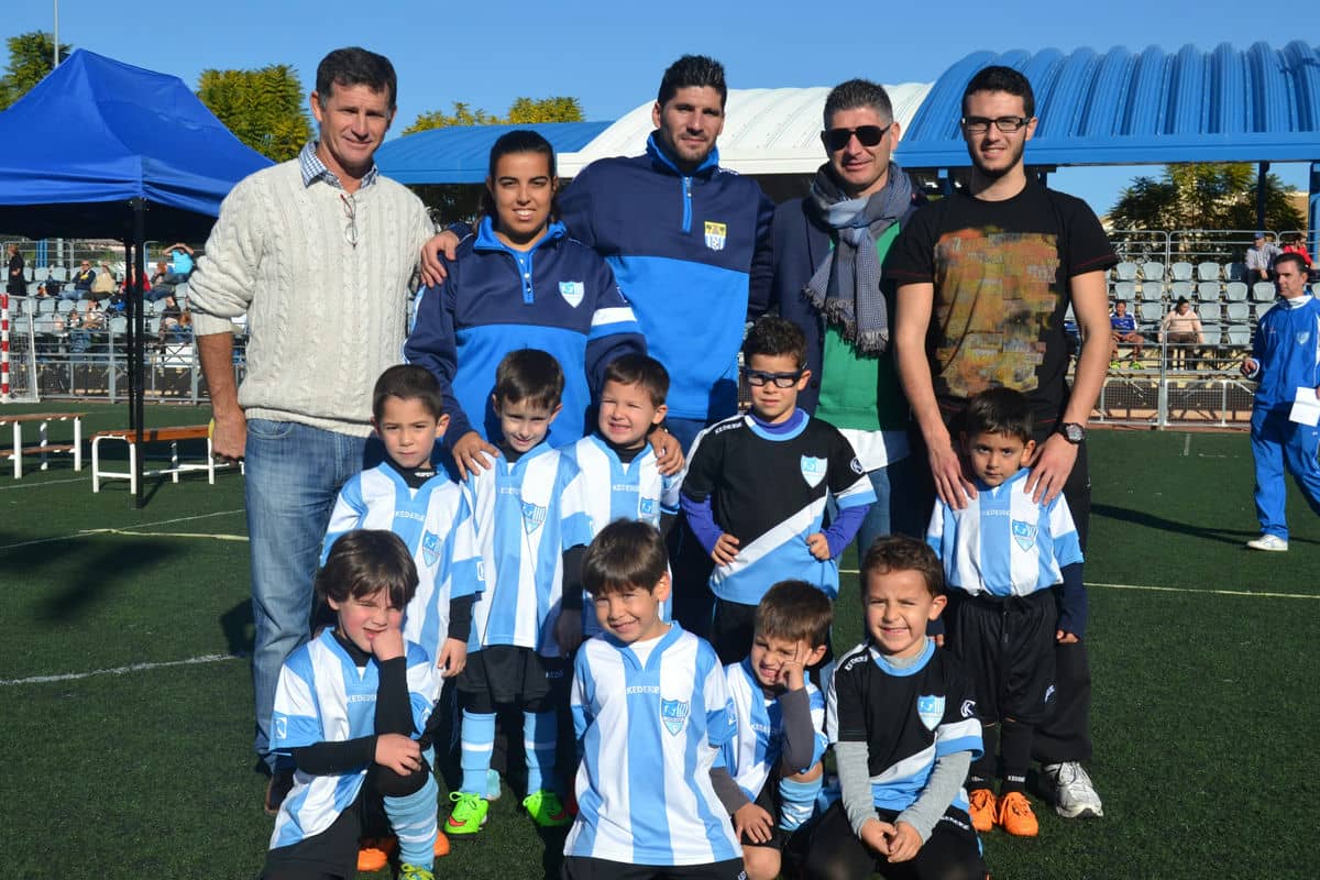 La Escuela de fútbol Alhaurín de la Torre celebró su II Torneo Baby de Navidad