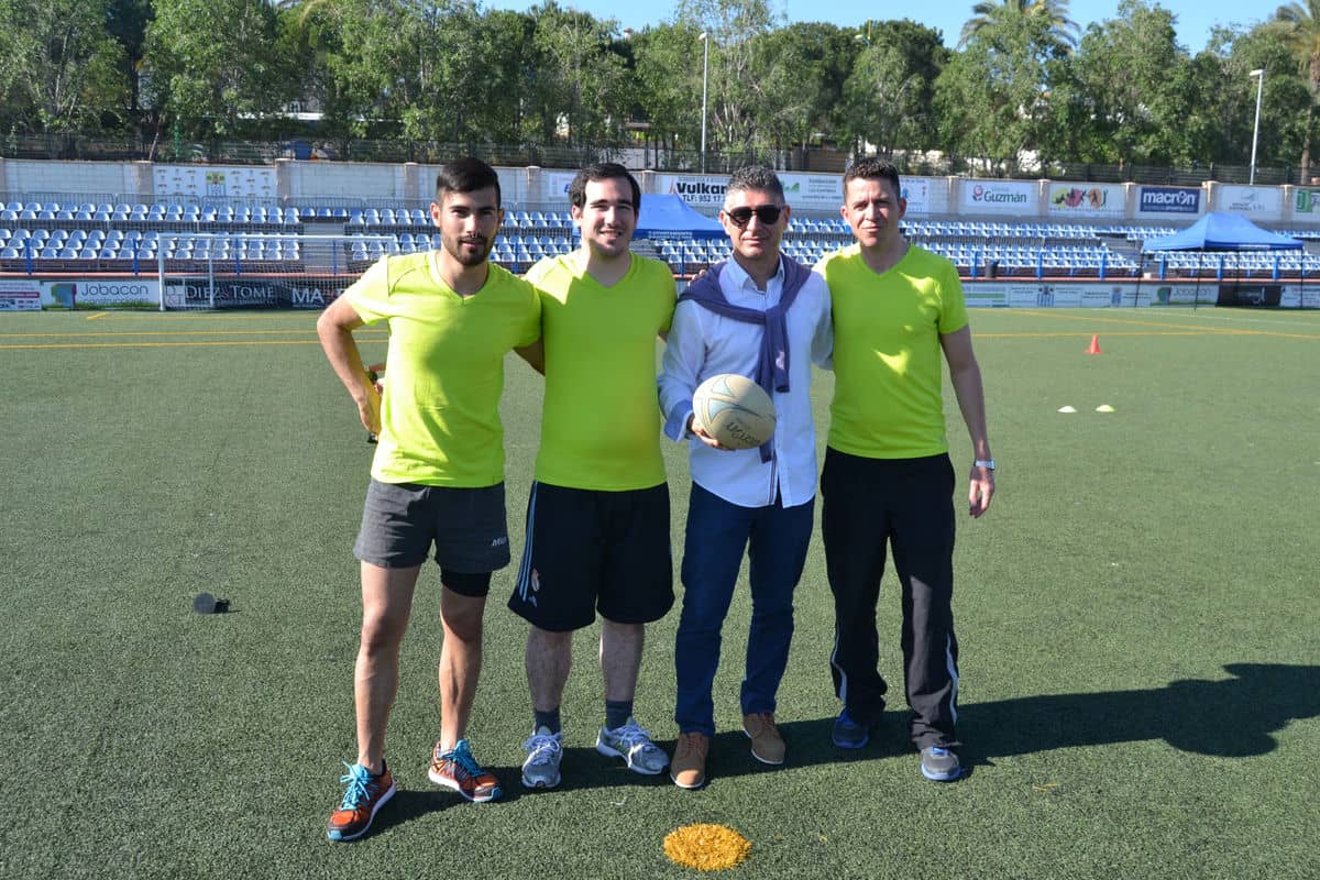 Magnífica jornada de iniciación al rugby organizada por AAMFAT