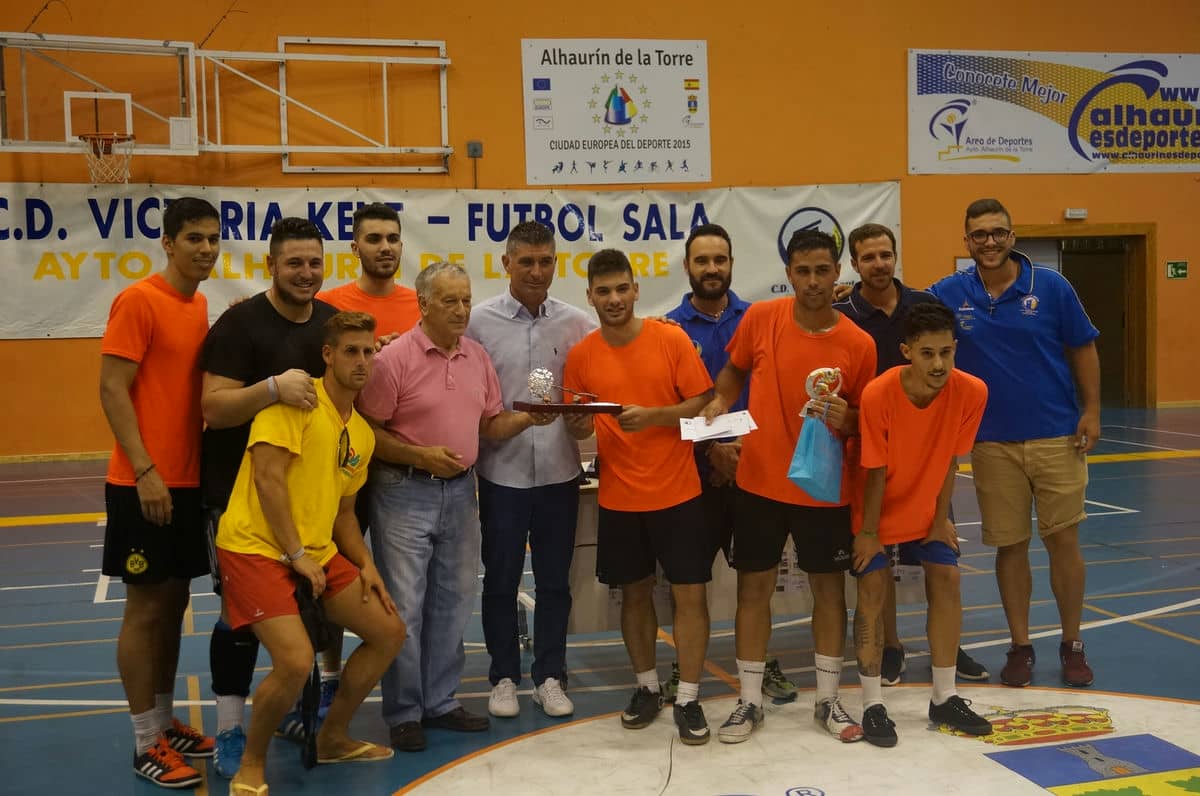 La Vieja Escuela, campeón de la VIII Liga Municipal de Fútbol-Sala, donde han participado 13 equipos