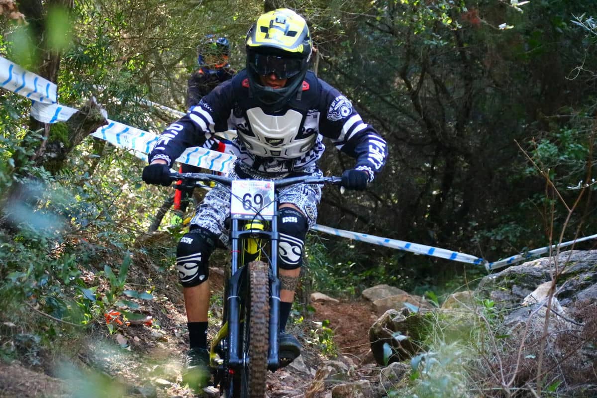 Los momentos más espectaculares de los entrenamientos del Downhill International