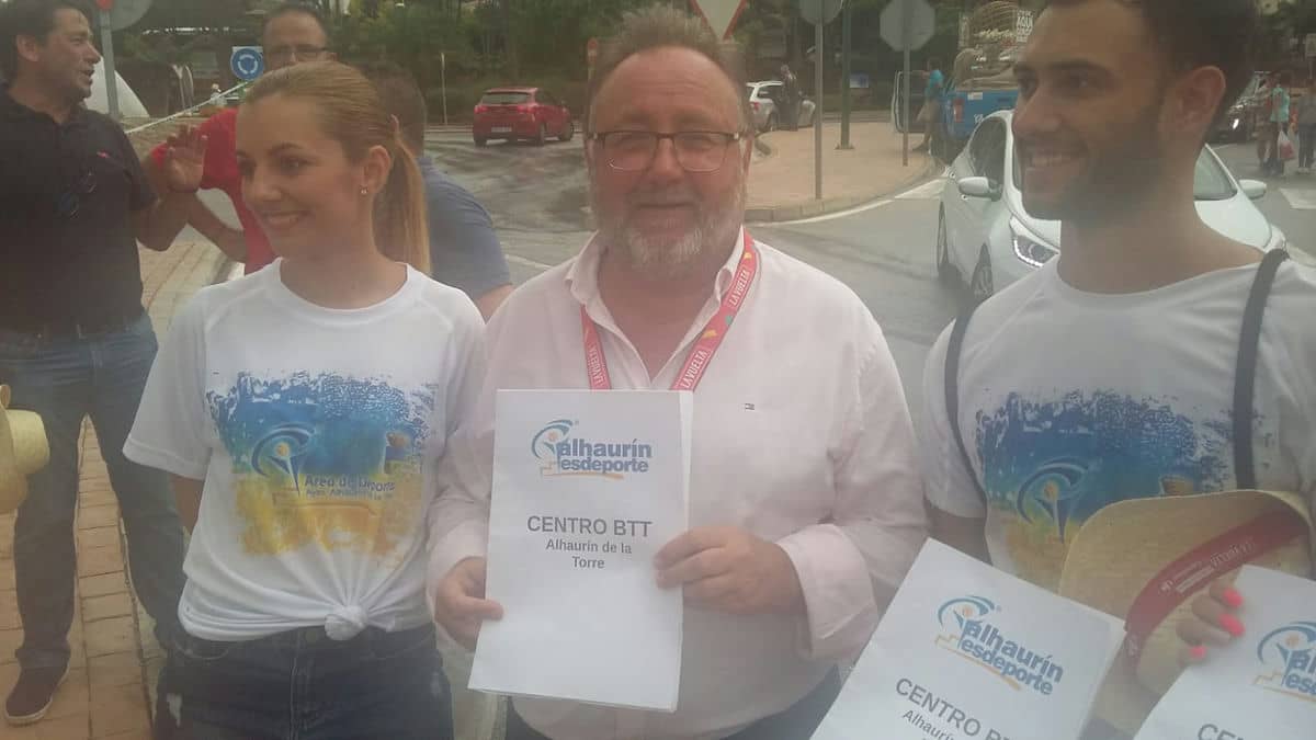 El alcalde Joaquín Villanova apoya el proyecto para albergar el primer centro BTT de la provincia