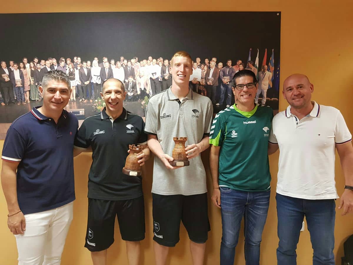 El Unicaja baloncesto de Málaga jugará la Copa Andalucía en Alhaurín de la Torre