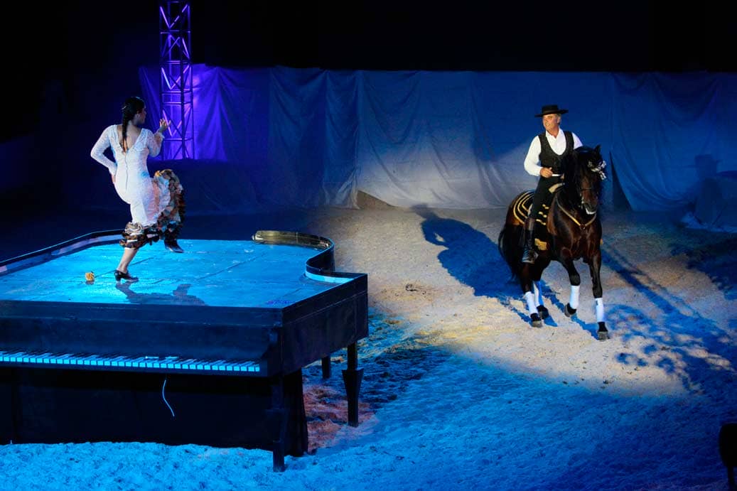 Así es la historia de Miguel Barrionuevo, uno de los maestros de equitación artística que ha dejado huella en España y en Europa
