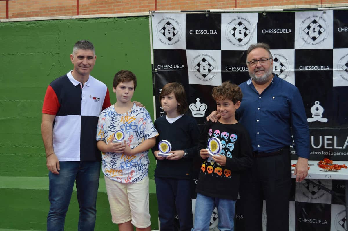 Más de un centenar de ajedrecistas de todas las edades participaron en el II Open de Rápidas