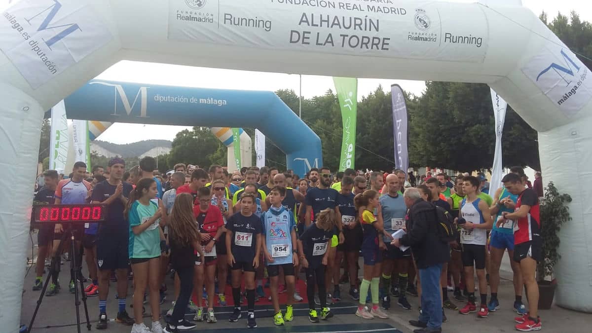 A punto de comenzar la III Carrera Solidaria Fundación Real Madrid. Mucha suerte para los 950 participantes
