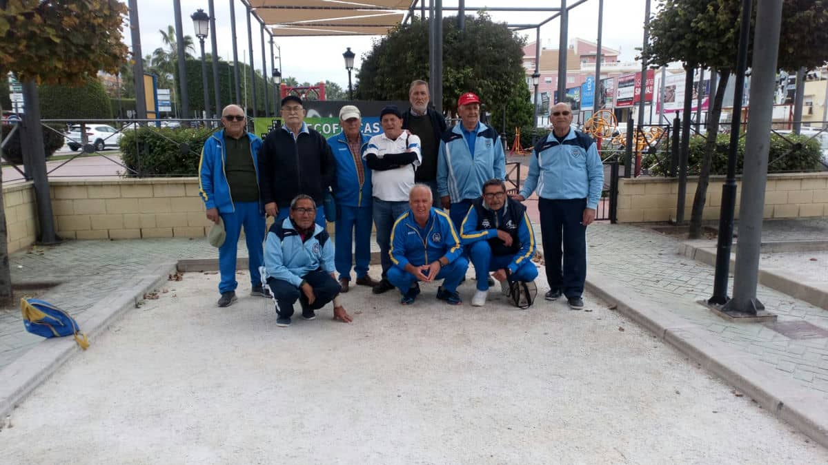 El Club Petanca Lauro no pudo con el Málaga