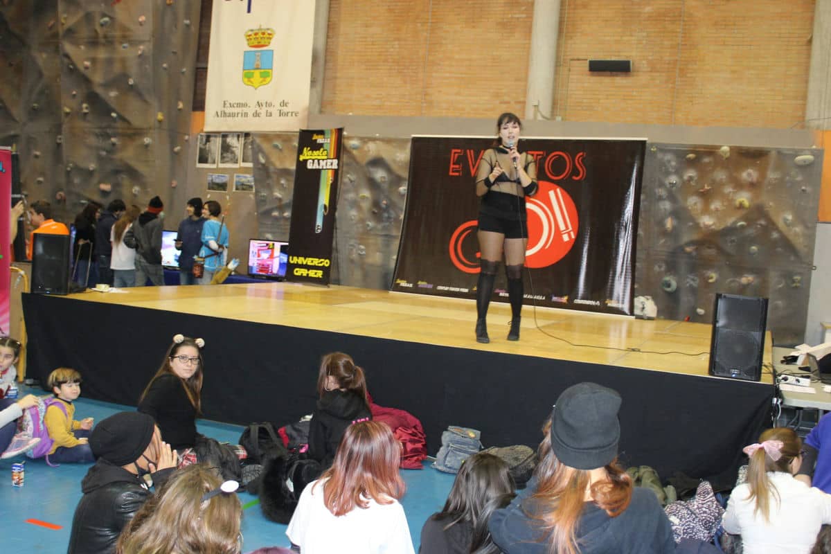 Lleno total en la jornada inaugural del IV Salón del Manga y la Cultura Alternativa