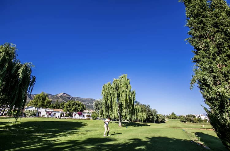 Lauro Golf continúa fomentando el deporte de base