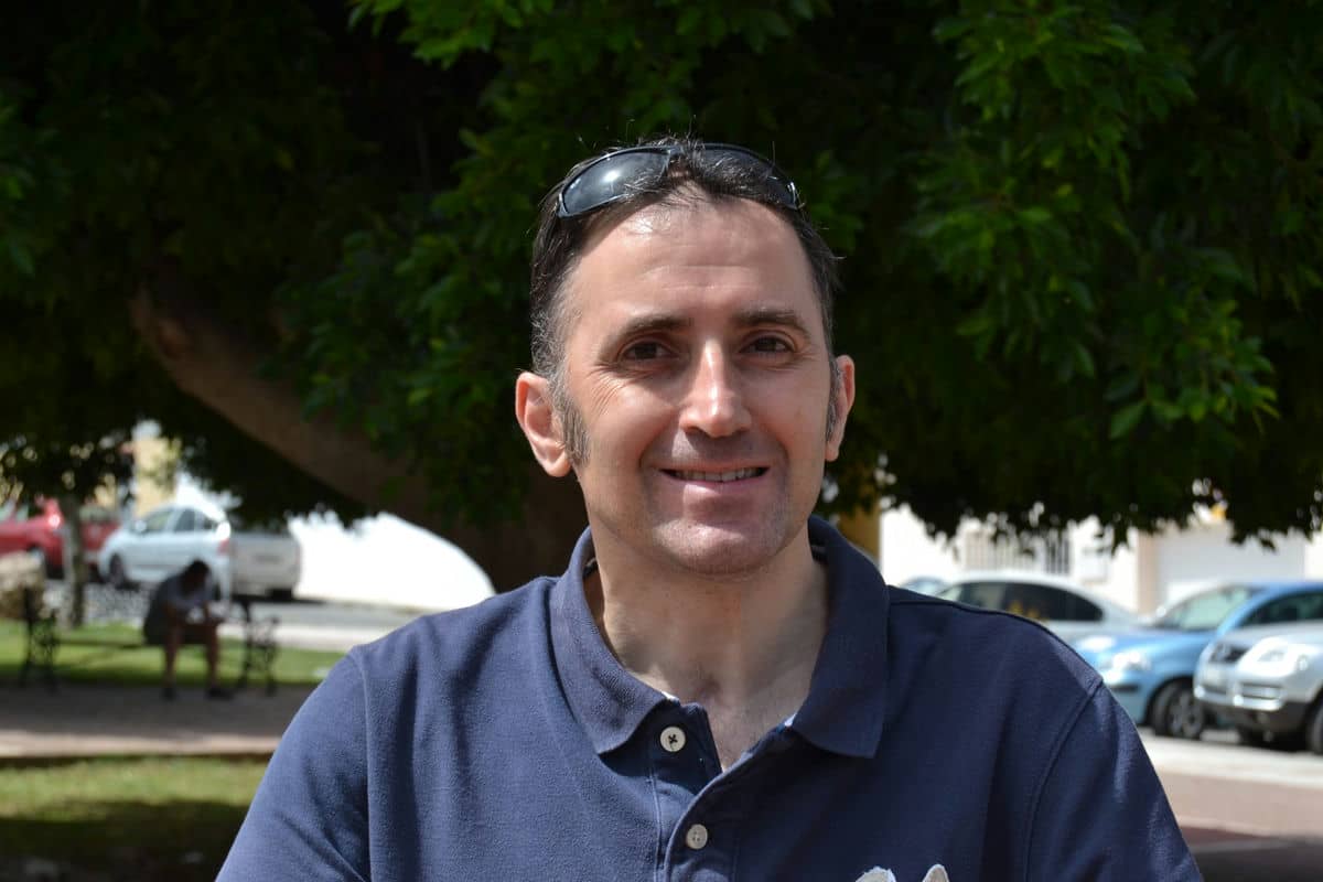 Javier Otxoa, galardonado a título póstumo con uno de los premios de la provincia de Málaga con motivo del Día de Andalucía