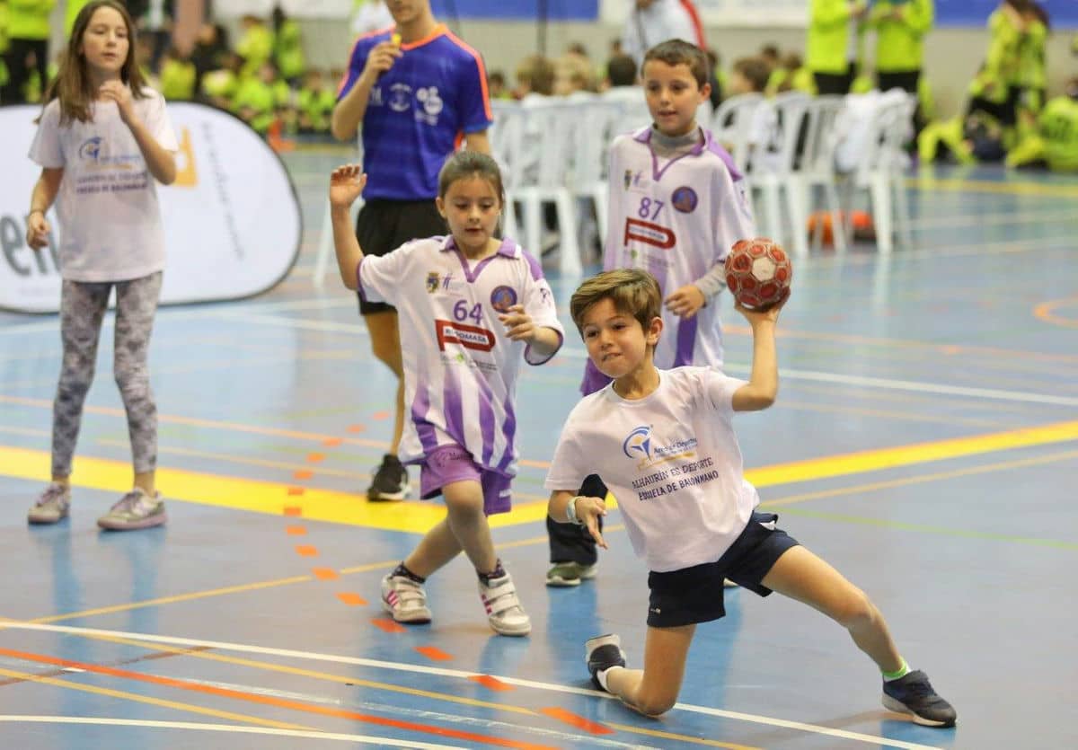 Alhaurín de la Torre reunió el domingo a la cantera del balonmano provincial