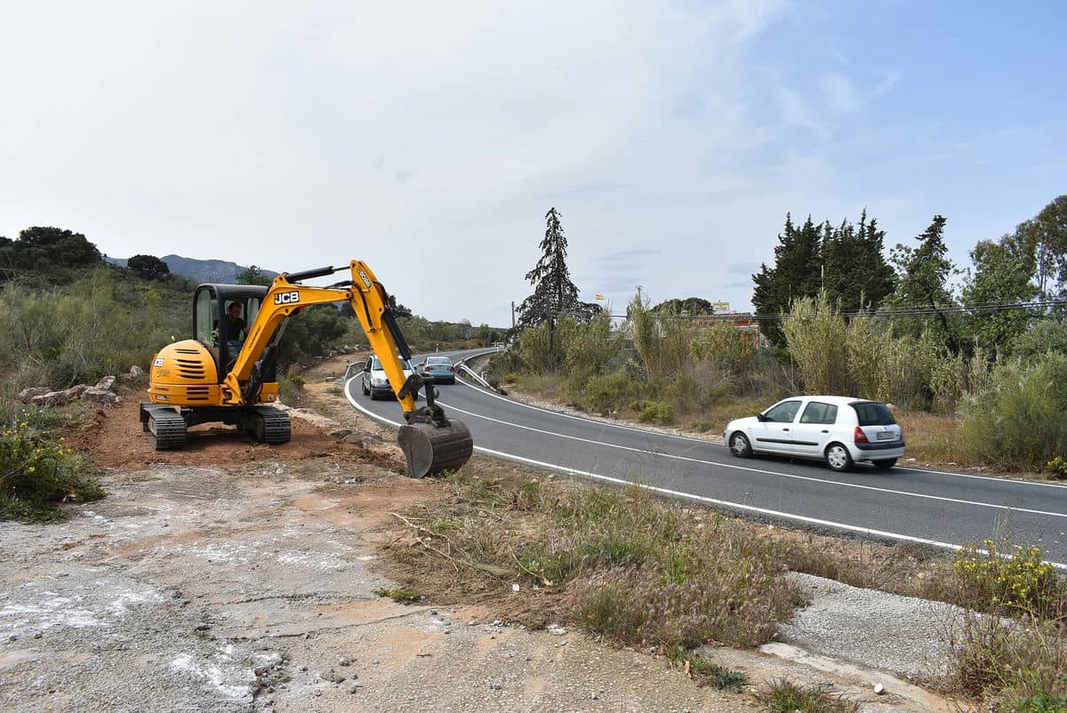 El Ayuntamiento habilita una senda verde para peatones y bicicletas hasta el arco de Jarapalos