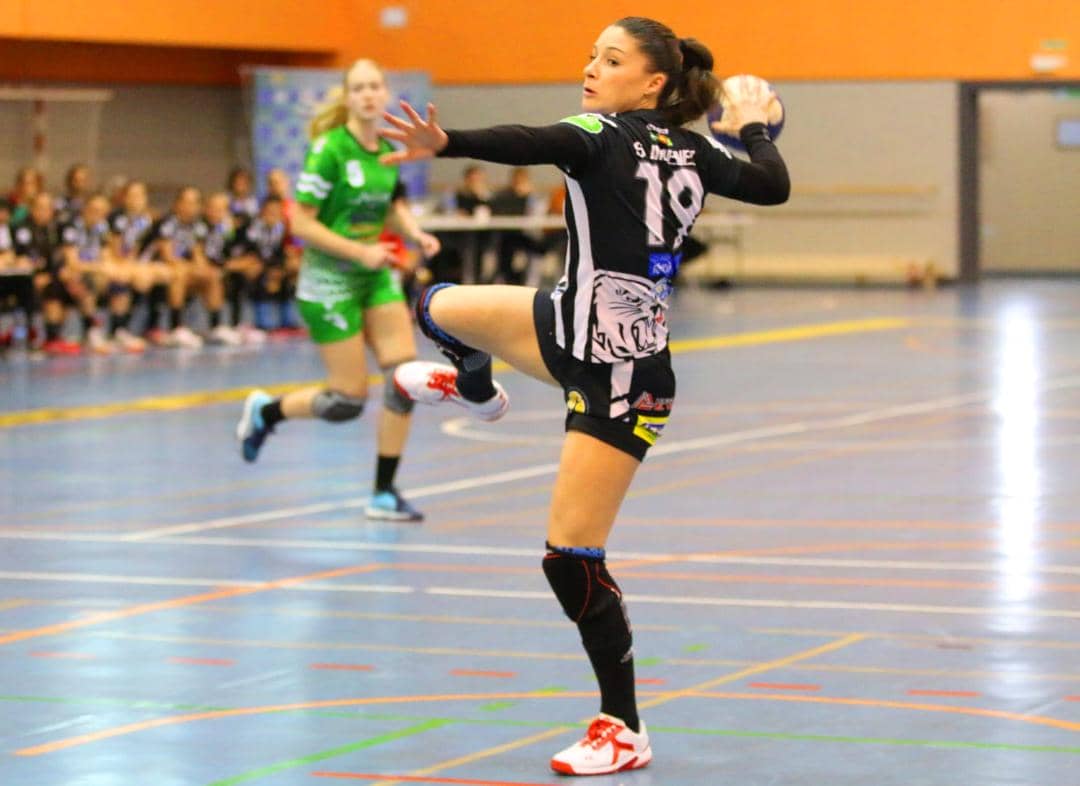 El Rincón Fertilidad no pudo con el Quintus en la ida de los 1/4 de la Challenge Cup de balonmano