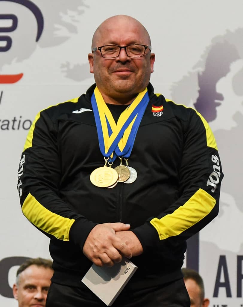 Alejandro Rodríguez se proclama campeón del mundo Master 2 de powerlifting en Suecia