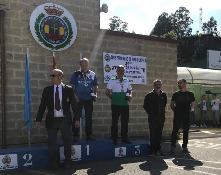 Gustavo Paulos consigue el 3ª puesto de Veterano en el Master 100 Ciudad de Oviedo de pistola y carabina de aire comprimido