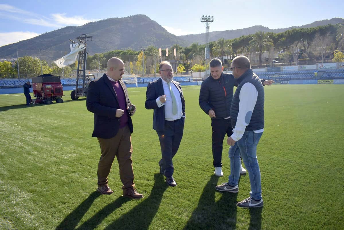 Una gran fiesta futbolística para inaugurar el nuevo Estadio de Los Manantiales