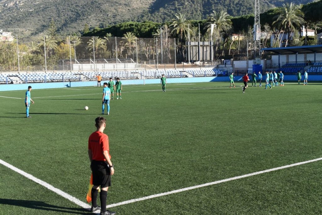 Campo municipal de fútbol Los Manantiales