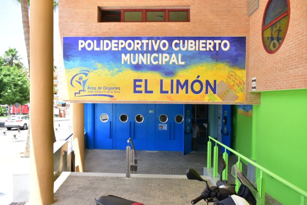 Complejo deportivo municipal El Limón