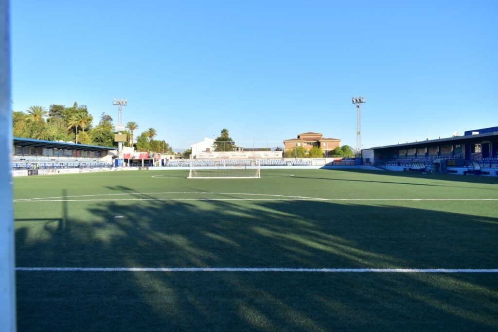 Campo municipal de fútbol Los Manantiales