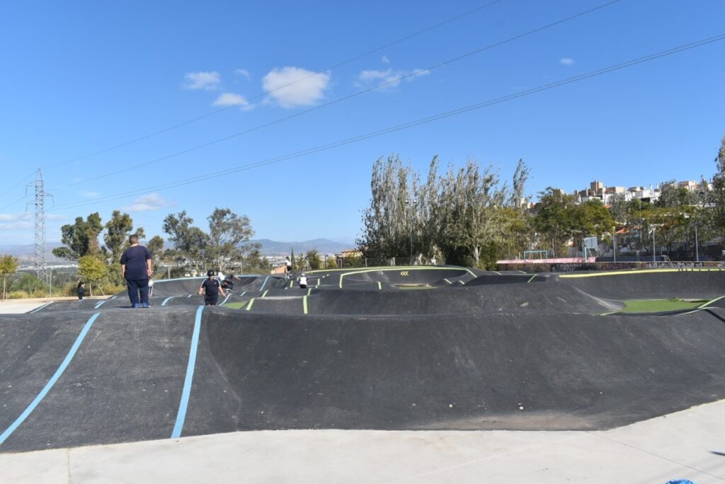 PUMP TRACK