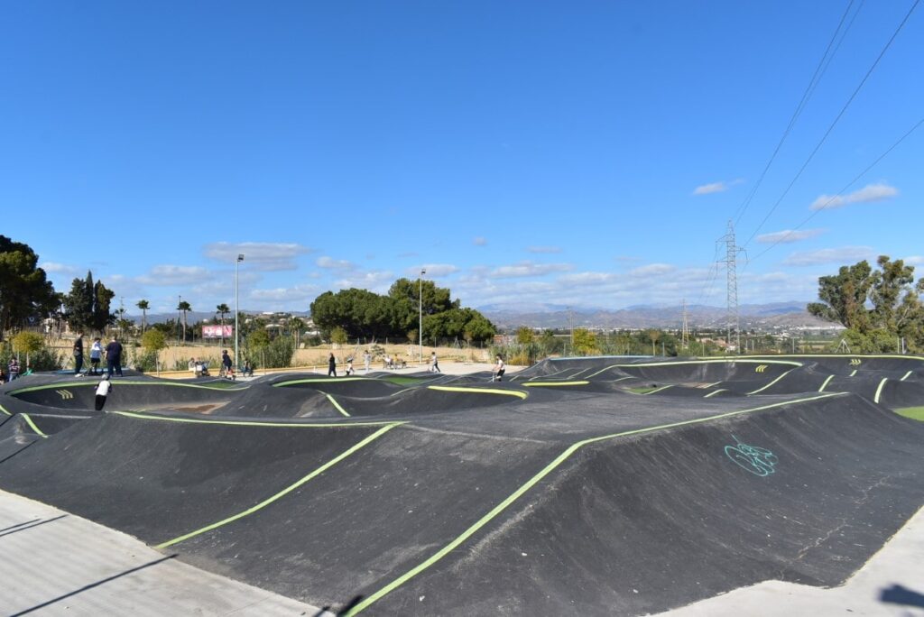 PUMP TRACK