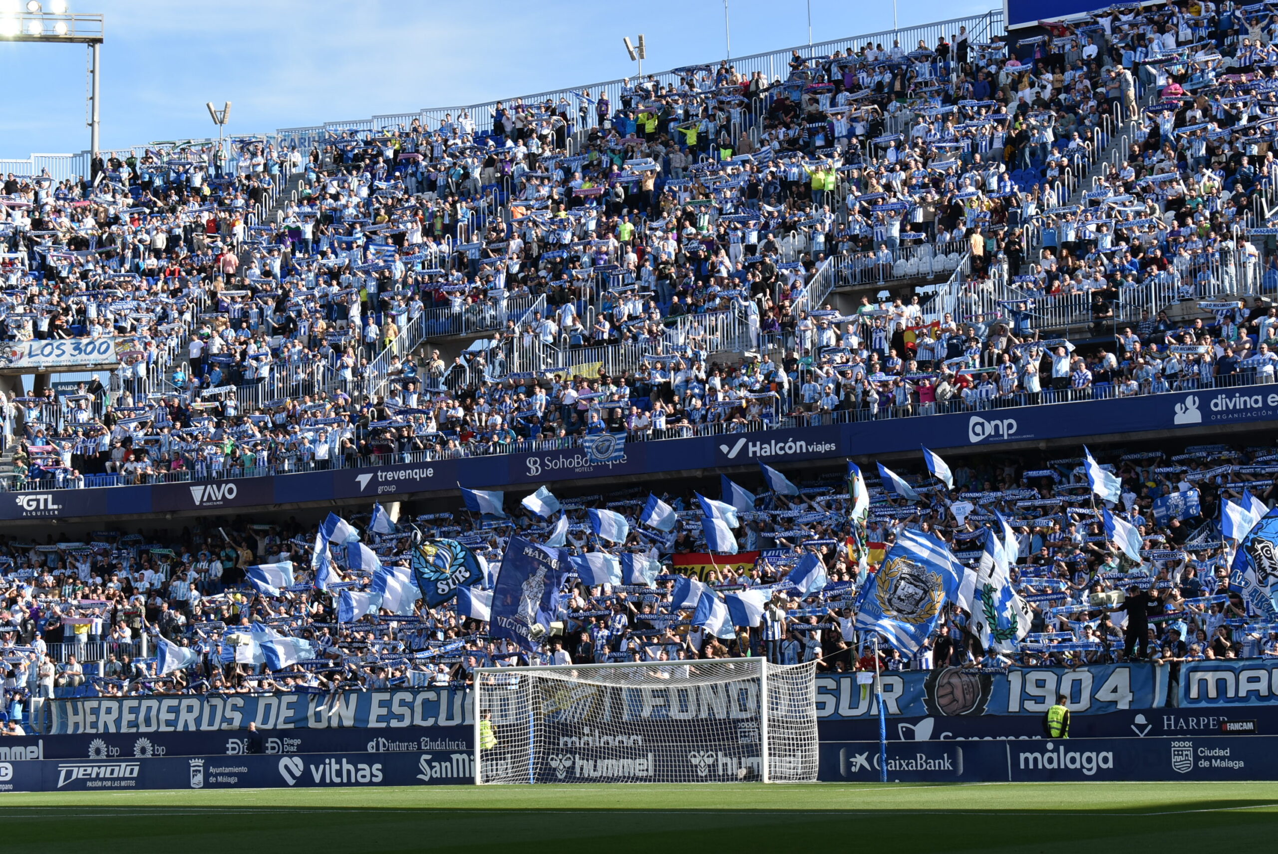 El Málaga C.F. cae por la mínima ante el Córdoba C.F. en el partido dedicado a Alhaurín de la Torre